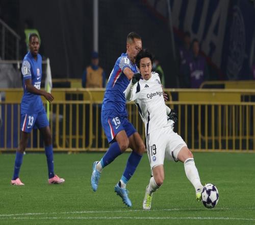 0比2慘??！上海申花冬窗補強成笑柄亞冠4連敗出局，新援無作為