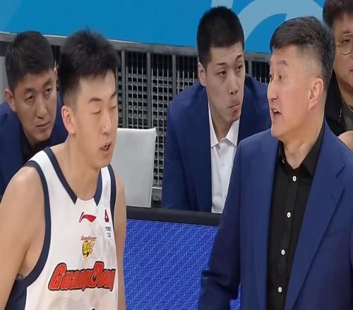 最后的希望！廣東隊(duì)迎來(lái)補(bǔ)強(qiáng)最大機(jī)會(huì)，杜鋒將全力押寶索漢