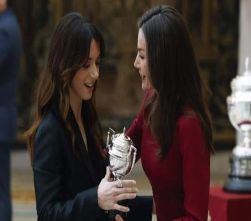 西班牙國家體育頒獎典禮舉行，羅德里、亞馬爾、邦馬蒂獲獎