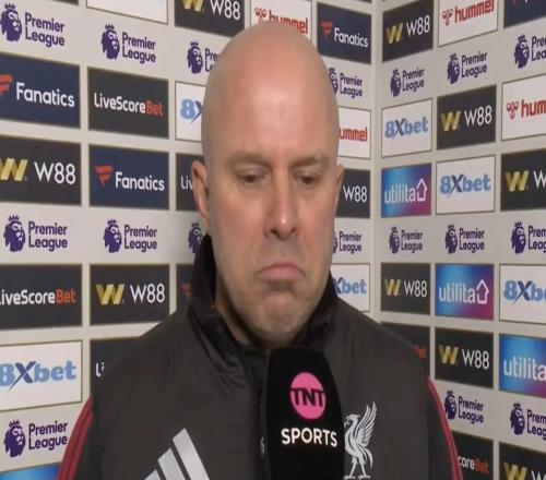 斯洛特：杰拉德可以告訴你，在利物浦每場比賽都是必須贏的