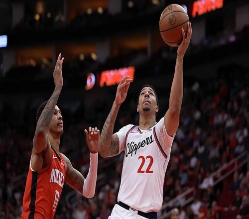 近期表現(xiàn)有些下滑，快船側翼新星接下來的出場時間可能會有所減少