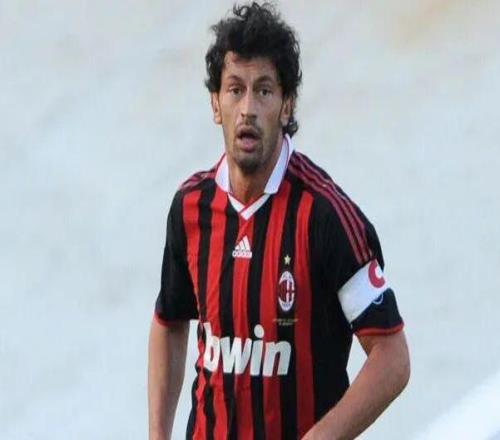 卡拉澤丨因扎吉連10個(gè)顛球都做不到，但