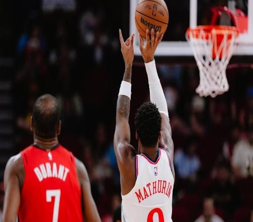 小卡末節19分還獻準絕殺2+1！快船15分逆轉復仇火箭KD21+8失誤