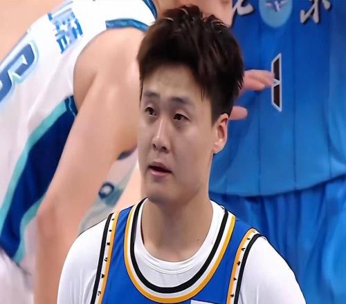 男籃集訓更新：召開入隊會，郭士強提3點要求，隊長人選或有變