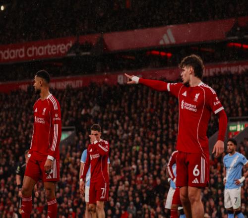 8場(chǎng)狂賺9000萬(wàn)鎊曝利物浦無(wú)緣歐冠將損失2億鎊，斯洛特將被解雇