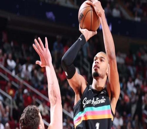 基本鎖3.3億頂薪，最強(qiáng)天賦狀元打破NBA紀(jì)錄！聯(lián)盟門面確實(shí)該換了