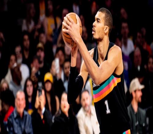 文班亞馬40+12馬刺痛宰湖人5連勝布朗尼12+6