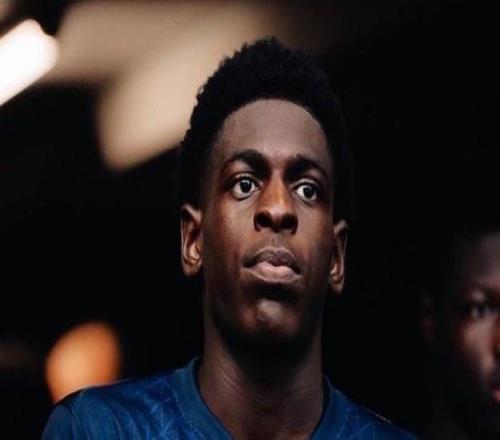 每體：巴黎青訓后衛(wèi)恩蘭杜被經(jīng)紀人推薦給巴薩，拜仁對他有意