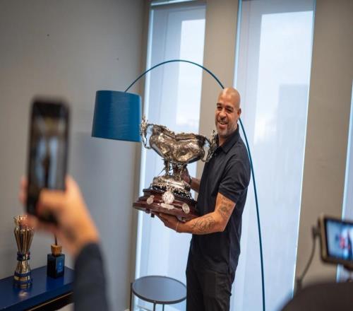 看，誰回來了！