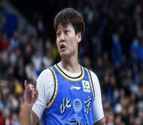 媒體人：趙睿自行玩社媒，俱樂部被罰有點冤但替他分擔了壓力