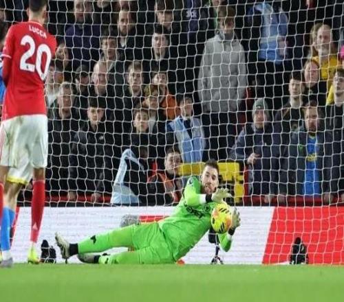 被森林狂轟35腳仍不失球，若澤薩：很自豪能幫球隊拿1分