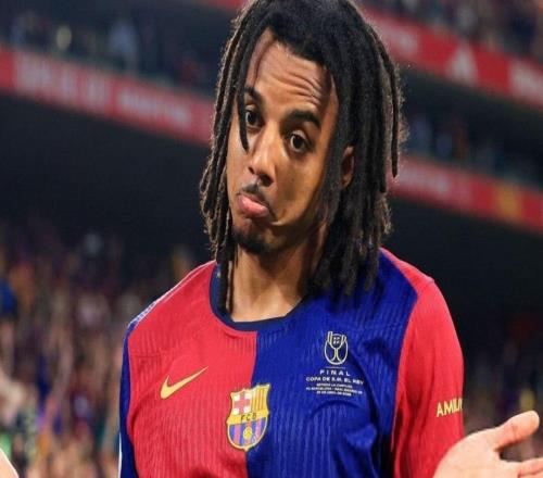 每體：切爾西和利物浦都對(duì)孔德有興趣，但球員無(wú)意離開(kāi)巴薩