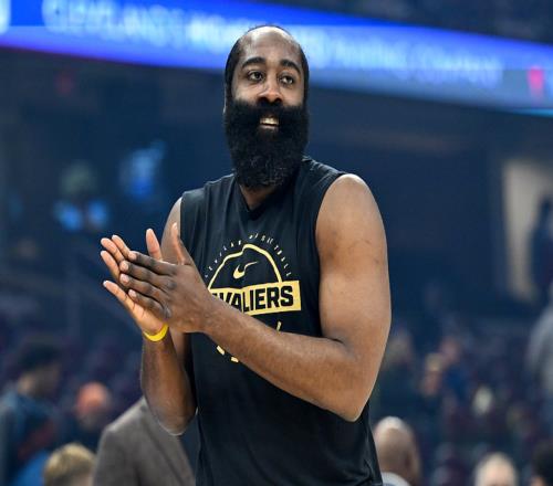 騎士138113大勝奇才！梅里爾創(chuàng)紀(jì)錄，感謝哈登：你喂出了2個(gè)怪獸