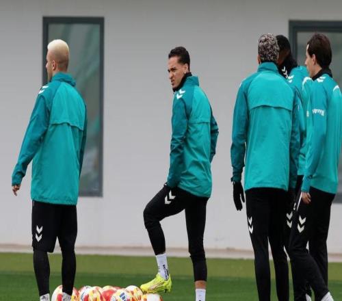 安東尼：12月末以來我一直帶傷比賽，但我不會把它當(dāng)成借口