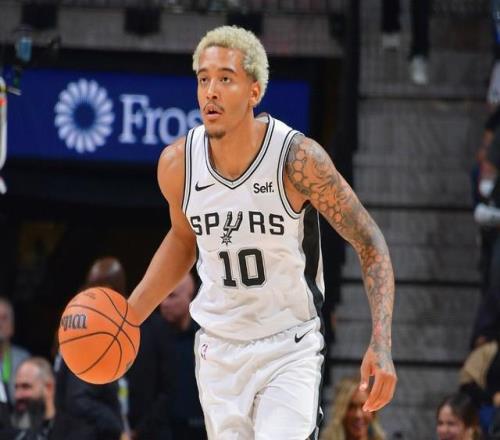 Shams：前馬刺前鋒索漢將在買斷澄清期結束后加盟尼克斯