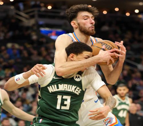 大爆冷！殘陣雄鹿狂勝聯(lián)盟第一，4大主力缺陣，雷霆舊將驚艷19+11