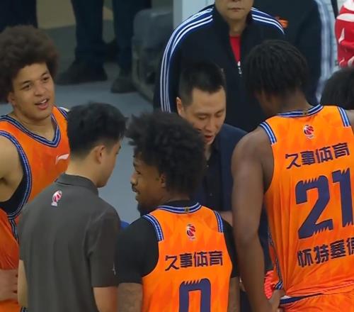 跟洛夫頓搶MVP男籃最大對手正式曝光，郭士強有大麻煩了！