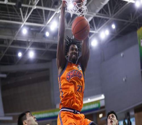 CBA爭(zhēng)冠格局大變天！上海成衛(wèi)冕冠軍頭號(hào)勁敵，京粵還有致命短板