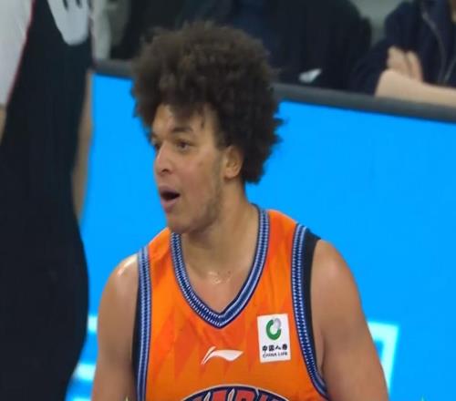 逼廣東隊(duì)留下薩林杰！上海雙塔打爆山西男籃，朱芳雨還要簽人