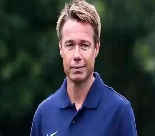 勒索克斯建議小貝林加強(qiáng)情緒訓(xùn)練，馬雷斯卡開始擺脫各種依賴癥