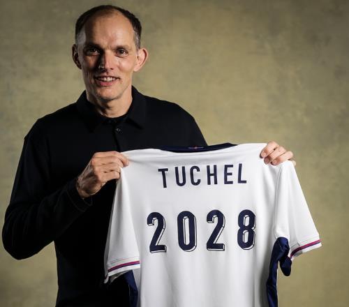 圖赫爾官宣續(xù)約三獅軍團，無緣執(zhí)教曼聯(lián)，卡里克5輪13分不被信任