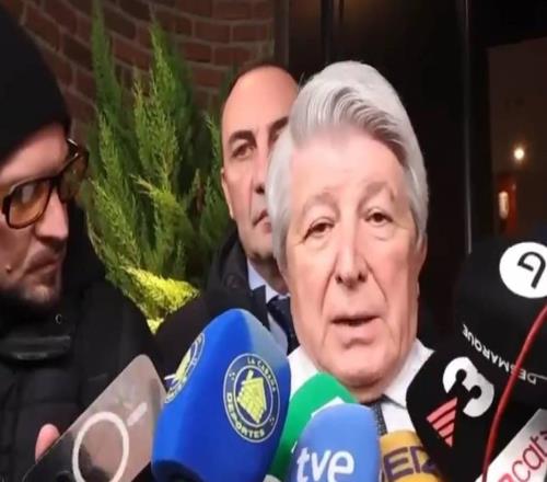 阿勞霍對(duì)小蜘蛛的言論塞雷佐：他讓我們進(jìn)球，我們就原諒他