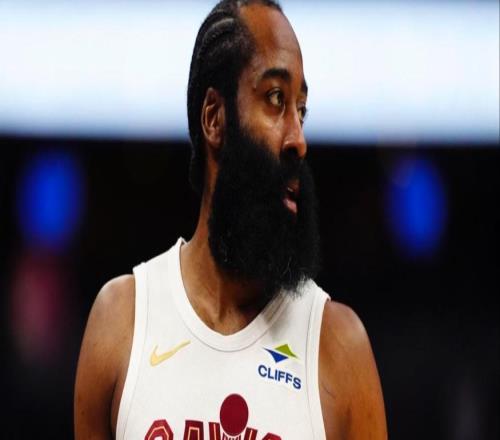 哈登五年換四隊(duì)后，認(rèn)為NBA的忠誠(chéng)被嚴(yán)重吹捧！