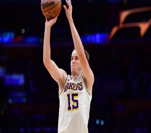 湖人124104獨(dú)行俠球員評(píng)價(jià)：5人優(yōu)秀，3人及格，斯瑪特低迷