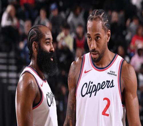 狂轟41+8+2！帶隊聯(lián)盟第一，所有人都說你該退役，可你又要爭冠了