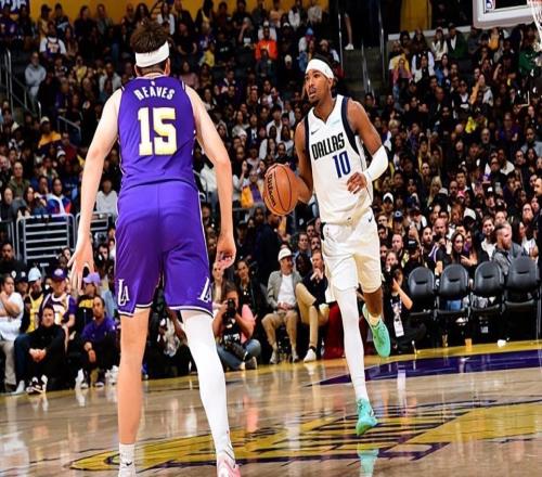 得分能力相當(dāng)不錯！獨(dú)行俠后場新星在今夏可能會引起不少的關(guān)注