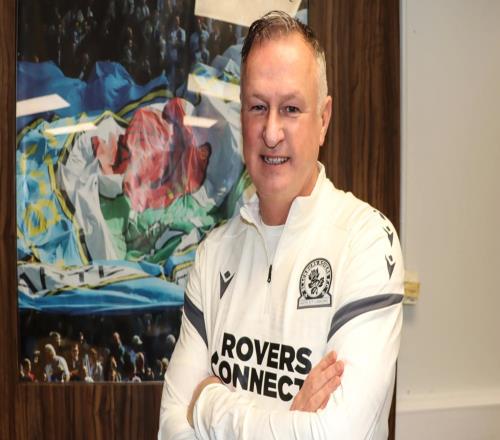 官方：北愛爾蘭主帥奧尼爾將兼任布萊克本主帥至本賽季末