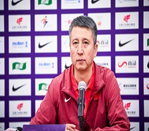 逃避容易面對(duì)很難，世預(yù)賽不是亞洲杯，楊瀚森真該回來了