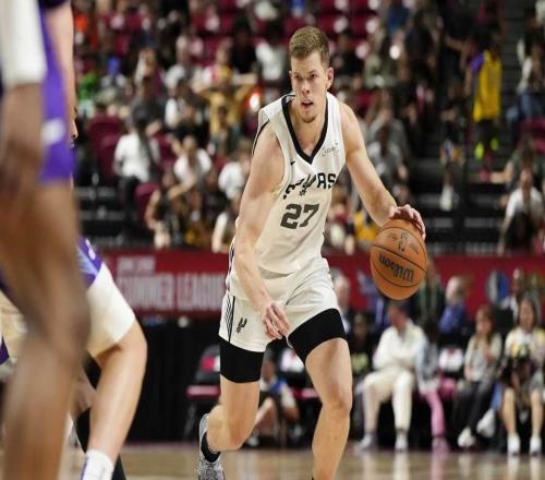 簽約已達成，騎士隊簽下新援，增強前鋒深度