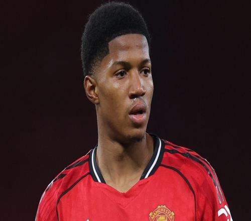 曼晚：一線隊比賽減少，曼聯(lián)對奧比馬丁在U21隊的成長很滿意