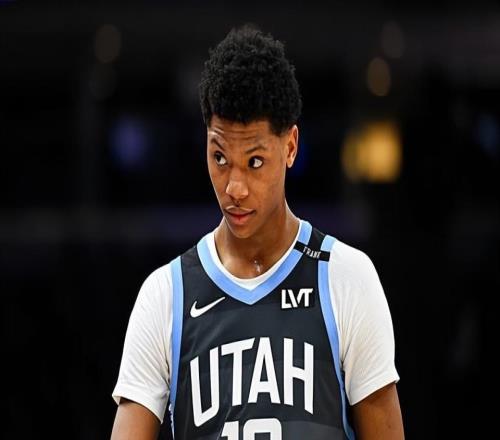 球權(quán)增加后數(shù)據(jù)也上漲了，但爵士鋒線新秀還得在其他方面做得更好