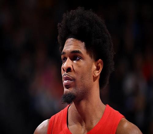 4場(chǎng)比賽出現(xiàn)18次失誤，開(kāi)拓者后場(chǎng)新星的缺點(diǎn)真是太明顯了