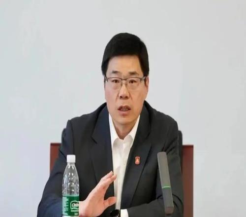 中國男籃到了最危險的時候其實(shí)，郭振明的仕途到了最危險的時候