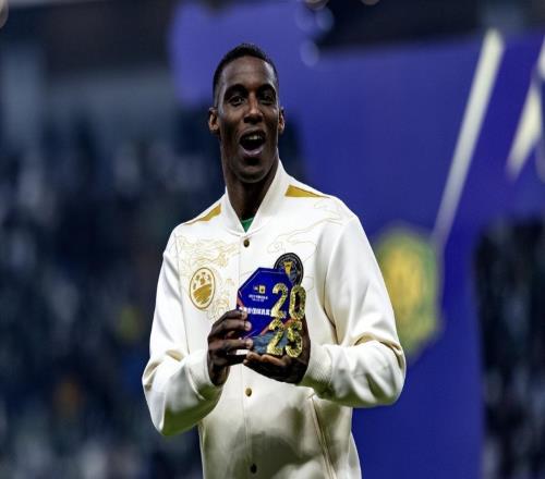 偉大的續(xù)約！北京國安做了最明智一個決定，鋒線超級神鋒不走了