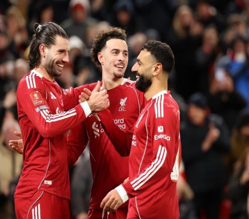 30！索博復出即破門，薩拉赫傳射狀態(tài)回暖，利物浦輕松晉級16強