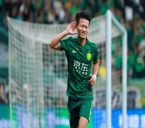 期待嗎國足王牌迎來蛻變，已用實際行動宣布：沖擊新賽季射手王