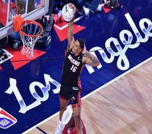 約翰遜：扣籃是一門藝術(shù)我就是上場然后加入自己的風(fēng)格