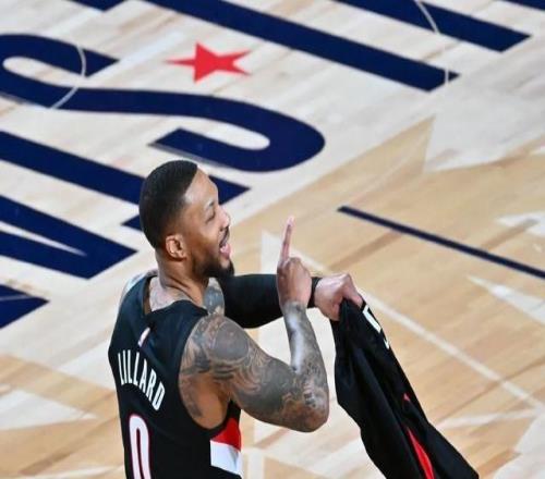 一場比賽沒打，然后在三分大賽奪冠