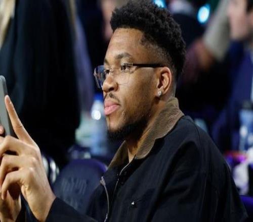 字母哥：我感覺百分百恢復(fù)了現(xiàn)在必須回到球場(chǎng)進(jìn)行訓(xùn)練