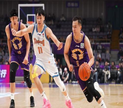 曝北控王牌射手被擺上貨架！巔峰場均轟18+4+4，恐遭遼粵等隊哄搶