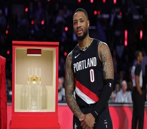 利拉德：傷病對(duì)于球員來說并非世界末日，很多普通人在經(jīng)歷更艱難的事