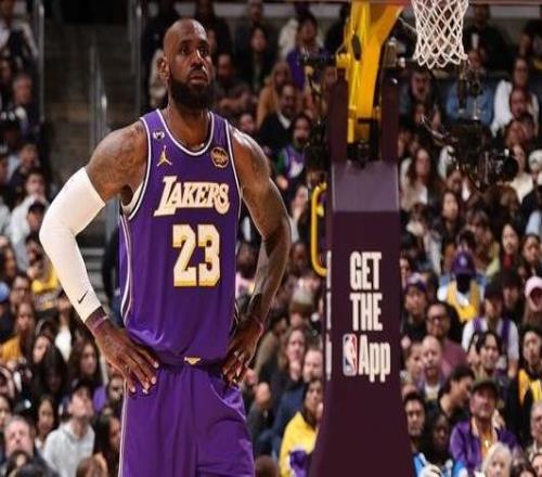 詹姆斯：新秀賽季每場賽后都會冰敷高四那年我就開始力量訓(xùn)練