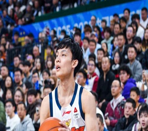 世預(yù)賽大名單提前曝光，廣東三將無人入選，上海北京成最大贏家