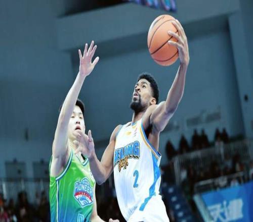 離隊(duì)倒計(jì)時北京首鋼水貨外援第1階段場均僅9分，許利民忍無可忍