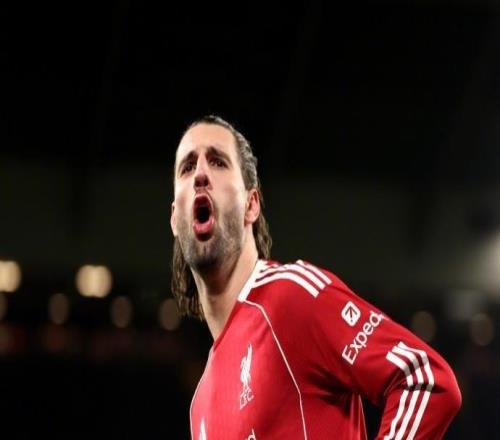 足總杯利物浦3比0布萊頓晉級(jí)，多點(diǎn)開花完成零封，薩拉赫強(qiáng)勢(shì)延續(xù)