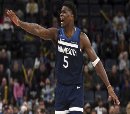 愛德華茲承認(rèn)詹姆斯退役時(shí)他會(huì)哭，不介意文班亞馬成聯(lián)盟未來門面